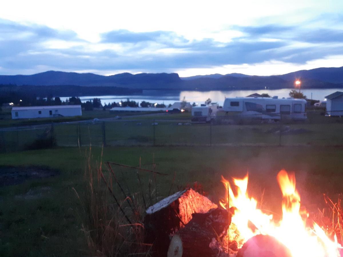 Lakeviewlanding Big Arm Eksteriør bilde